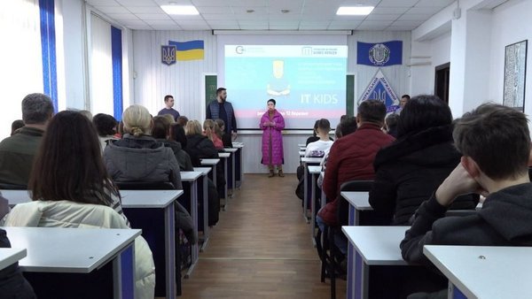 У Черкаському коледжі стартував дев’ятий сезон безоплатних курсів програмування