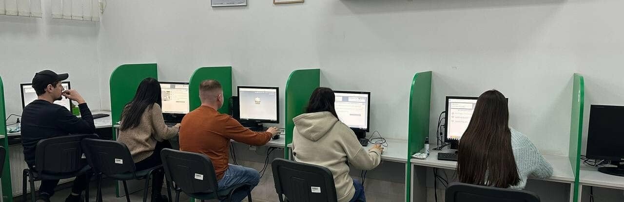 Гроші не допоможуть: у МВС посилюють контроль за складанням теоретичного іспиту для водіїв