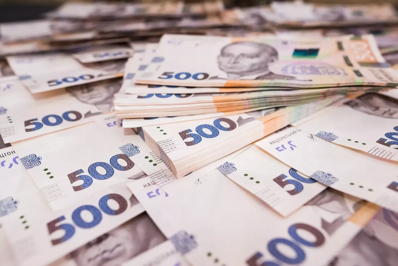 Будував зерносховище і вкрав майже 700 тисяч гривень: судитимуть директора черкаського підприємства