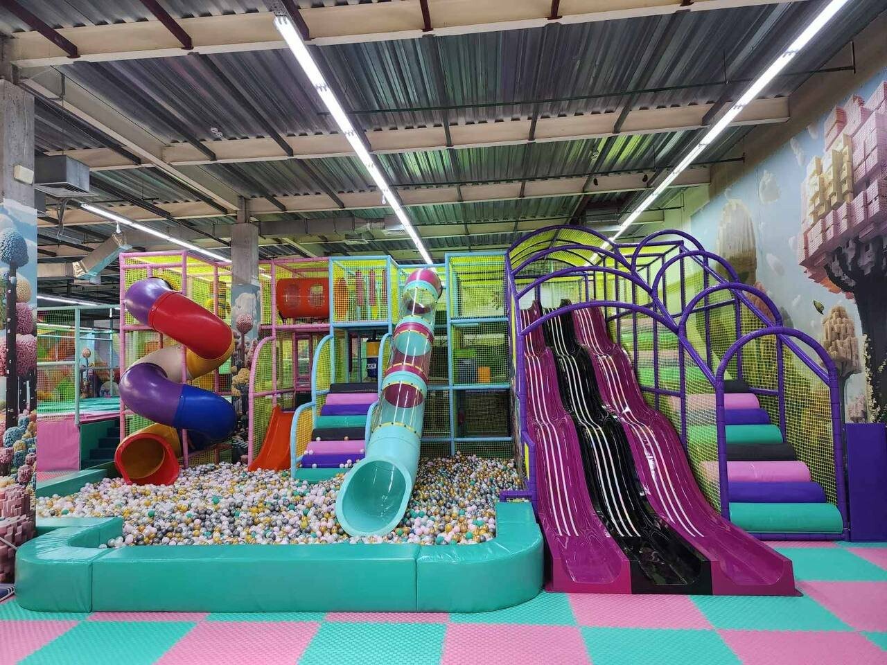 Super Park «V» — парк атракціонів і розваг для всієї сім’ї