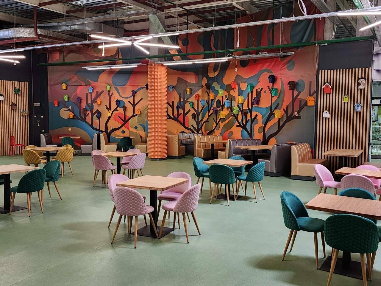 Super Park «V» — парк атракціонів і розваг для всієї сім’ї.