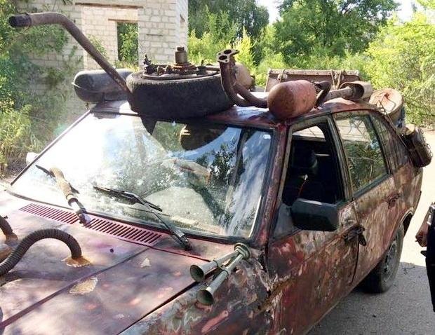 У Черкасах патрульні виявили "космічний" автомобіль із п’ян..., фото-1 У Черкасах патрульні виявили "космічний" автомобіль із п’яним водієм (ФОТО), фото-1