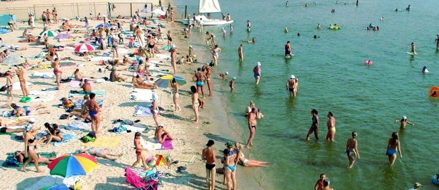 Комісія перевірила готовність черкаських пляжів до сезону Комісія перевірила готовність черкаських пляжів до сезону, Владимир Безуглый